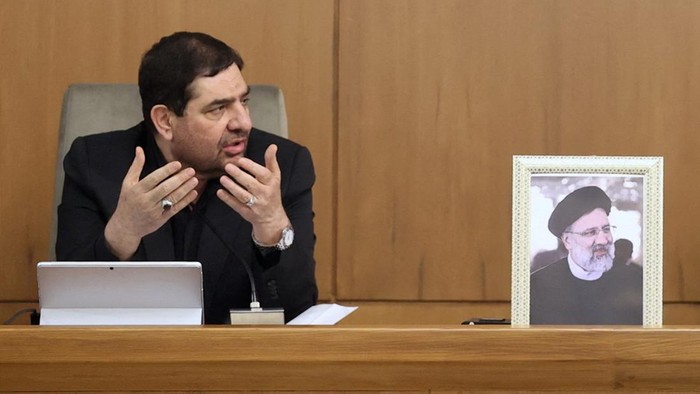 Iran's First Vice President Mohammad Mokhber speaks during Iran's government cabinet in Tehran, Iran, May 20, 2024. Iran's Presidency/WANA (West Asia News Agency)/Handout via REUTERS ATTENTION EDITORS - THIS PICTURE WAS PROVIDED BY A THIRD PARTY