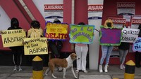 Rumah bordil dilegalkan di Peru asalkan berlisensi sesuai ketentuan pemerintah.  