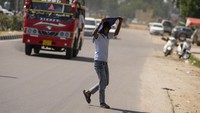 India kini tengah dilanda panas yang ekstrem.