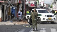 Dua polisi tewas dan 12 orang terluka dalam serangan itu.