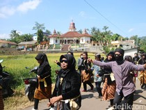 Meriahnya Sedekah Bumi Simbol Kerukunan Desa Pancasila Jrahi Pati