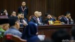 Suasana Sidang MK Putuskan 207 Perkara Dismissal Sengketa Pileg
