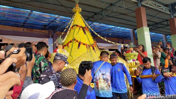 Upacara Adat Labung Sembonyo di Trenggalek Upacara Adat Labung Sembonyo di Trenggalek