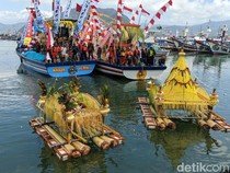 Upacara Adat Larung Sembonyo, Momen Antara Kebahagiaan dan Keprihatinan