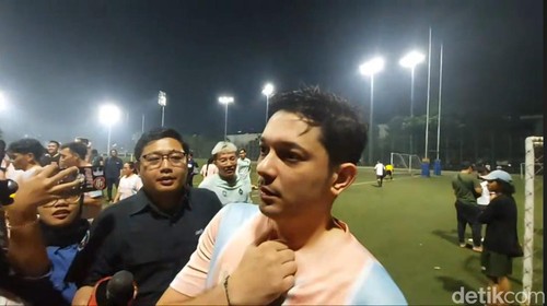 Andrew Andika muncul disaat