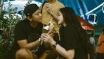 Anji Manji Pamerkan Momen Makan BBQ Saat Camping di Puntang
