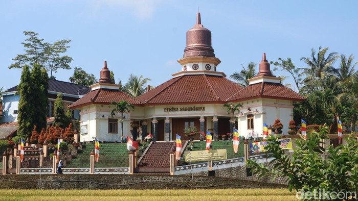 Bangunan vihara Saddhagiri Desa Jrahi Kecamatan Gunungwungkal Pati, Rabu (22/5/2024).