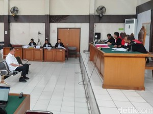 Eks Dirut PT SMS Sarimuda Rugikan Negara Rp 18 M Dituntut 4,5 Tahun Penjara