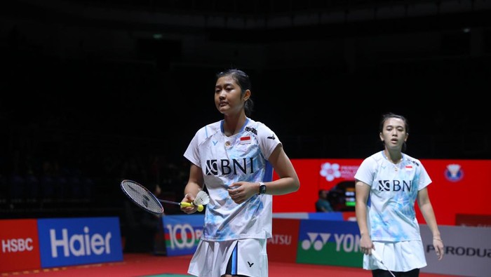 Ganda putri Indonesia Febriana Dwipuji Kusuma/Amalia Cahaya Pratiwi