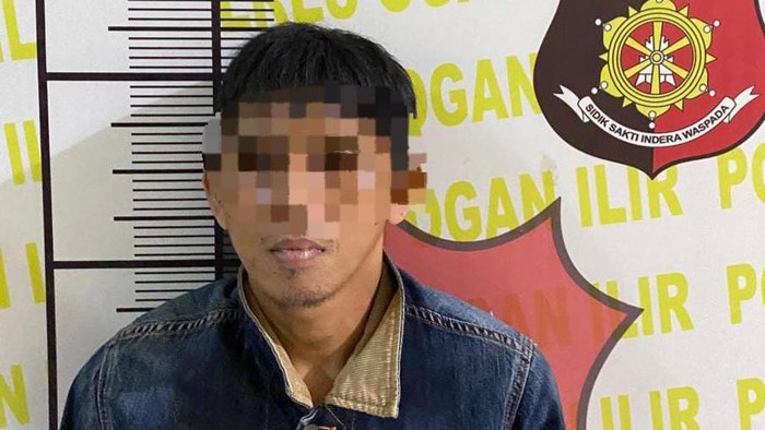 Feri Irawan, satu dari empat pelaku pencuri uang Rp 105 juta modus gembos ban.