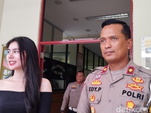 Konten Mobil Maju Kena Mundur Kena Zoe Levana Berujung Sanksi Tilang Denda