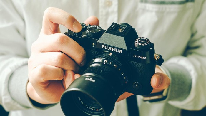 Fujifilm luncurkan dua kamera mirroless dan lensa baru