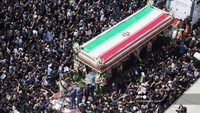 Penuhi Kota Taheran, Warga Ikuti Prosesi Pemakaman Presiden Ebrahim Raisi
