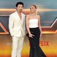 Wanita berdarah Latin ini tampil solo di tengahnya ramainya spekulasi bahwa dia dan Ben Affleck bercerai, sehingga menyebabkan dugaan itu semakin kuat. Namun hingga kini belum ada pernyataan resmi dari keduanya. Foto: Chris Pizzello/Invision/AP/Chris Pizzello