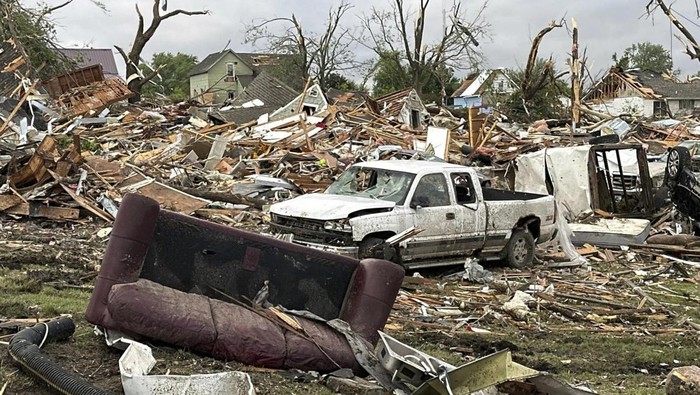 Tornado-Badai Ekstrem Hantam Sejumlah Kota di AS, 9 Orang Tewas