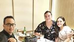 Kompak! Ini Momen Lady Nayoan dan Rendy Kjaernett Makan Bareng