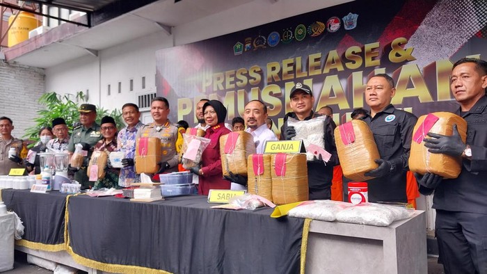 Pemusnahan narkoba di Polresta Malang