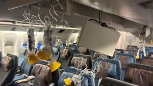 Potret Kerusakan Pesawat Boeing 777 Usai Turbulensi Hebat