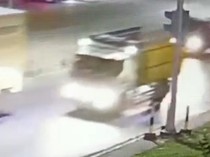 Detik-detik Truk Kejar Pria yang Akhirnya Ditemukan Terikat di Genuk Semarang