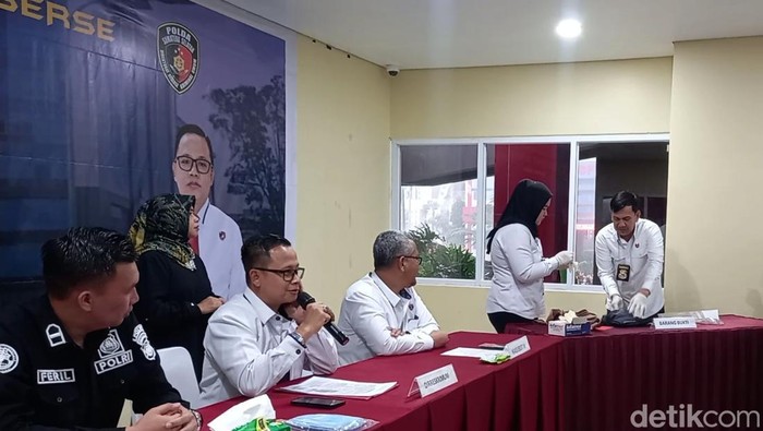 Rilis pers kasus Dokter MY di Ditreskrimum Polda Sumsel.