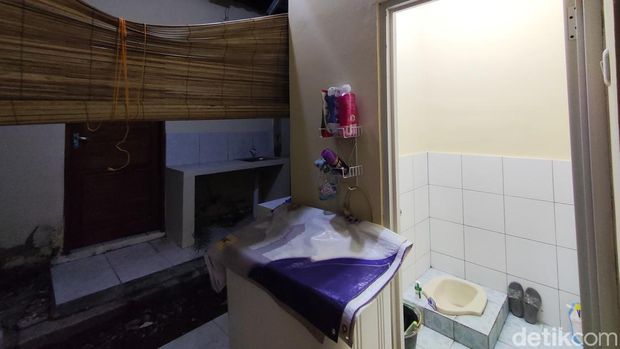 Interior rumah subsidi di perumahan Amalia Regency, Kalurahan Karangrejek, Kapanewon Wonosari, Kabupaten Gunungkidul, Rabu (22/5/2024).