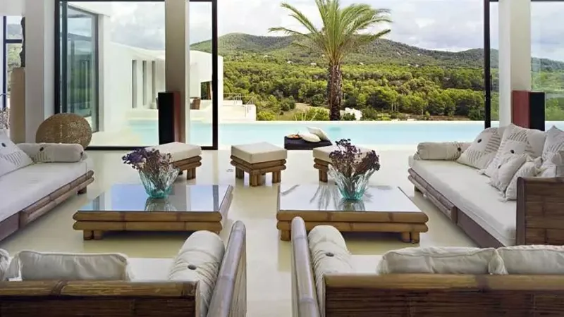 rumah Valentino Rossi di Ibiza