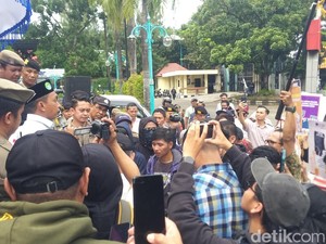 Jurnalis di Makassar Desak Seleksi KPID di Komisi A DPRD Sulsel Diulang