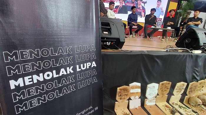 Diskusi dengan tema 'Pendidikan Mahal!, Orang Miskin Dilarang Sekolah' digelar di Jakarta, Kamis (23/5/2024). Diskusi mengkritisi tentang mahalnya Uang Kuliah Tunggal (UKT).