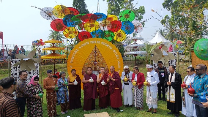 Festival Bhumi Mandala di Candi Ngawen