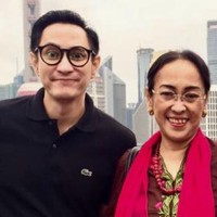 Tak banyak yang tahu, cucu Soekarno yang satu ini juga sempat berkarier di dunia entertain. Debut akting pertamanya ialah dalam sinetron Saraswati. Setelahnya ia berperan sebagai Galih dalam sinetron Gita Cinta dari SMA. Foto: Instagram/@aryawedanakarna