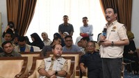 Rektor IPDN, Hadi Prabowo terjun langsung mengunjungi korban bencana longsor dan banjir bandang lahar dingin yang terjadi di Sumbar. Ia hadir langsung bersama 100 orang praja kampus Sumbar dan perwakilan pejabat IPDN lainnya.