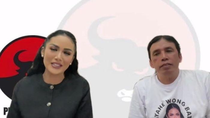 Kris Dayanti Kembalikan Formulir Bacawali ke PDIP Kota Batu Secara Virtual