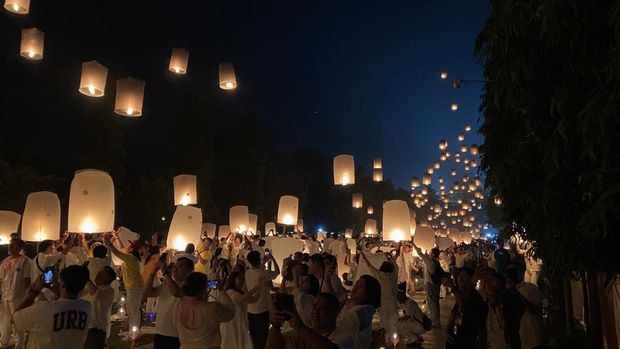 Lampion Waisak 2024 di Candi Borobudur