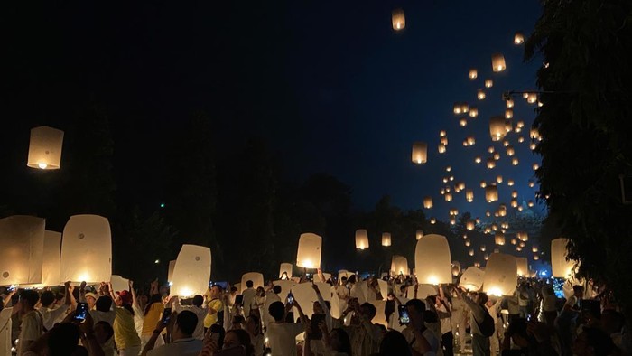 Lampion Waisak 2024 di Candi Borobudur