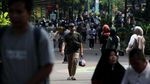 Libur Waisak, Pengunjung Serbu Kebun Binatang Ragunan