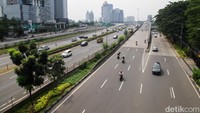 Kendaraan dapat melaju dengan kecepatan 40-80 kilometer/jam. 