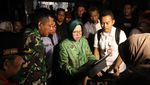 Momen Mensos Risma Cek Penanganan Posko Banjir Lahar Dingin Sumbar