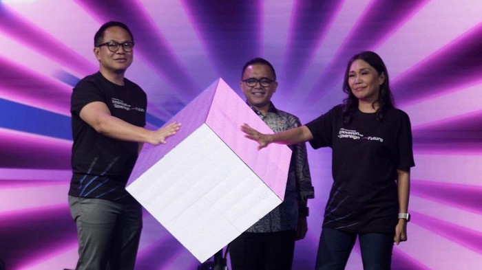 Menteri Pendayagunaan Aparatur Negara dan Reformasi Birokrasi (PAN-RB) Abdullah Azwar Anas menghadiri peluncuran logo baru Percetakan Uang Republik Indonesia (Peruri) di Jakarta pada Rabu, (22/5). Dia menilai peluncuran logo baru ini menjadi tonggak penting dalam perjalanan transformasi Peruri.