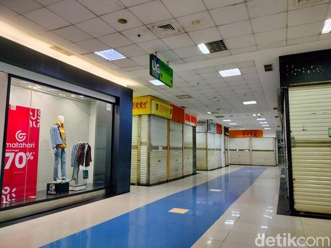 Penampakan ruko yang tutup di Mal Detos.