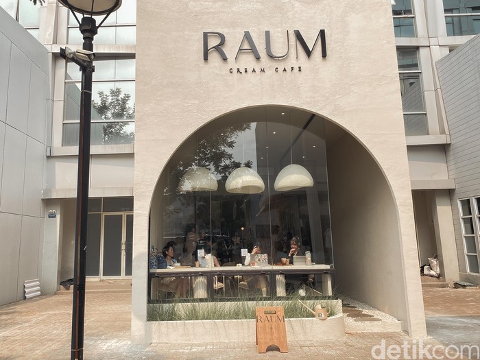 RAUM RAUM Cream Cafe, hadirkan barista Oppa Korea