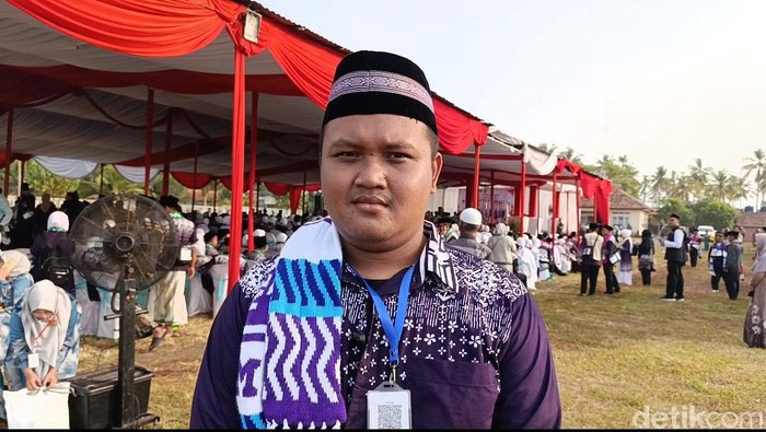 Thoriq, calhaj termuda di Pangandaran