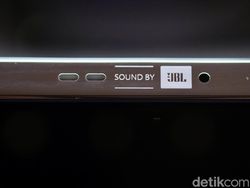 Unboxing Infinix GT 20 Pro 5G yang Tampilannya Futuristik