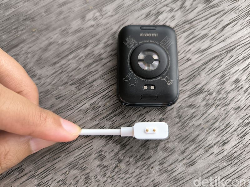 Xiaomi Smart Band 8 Pro