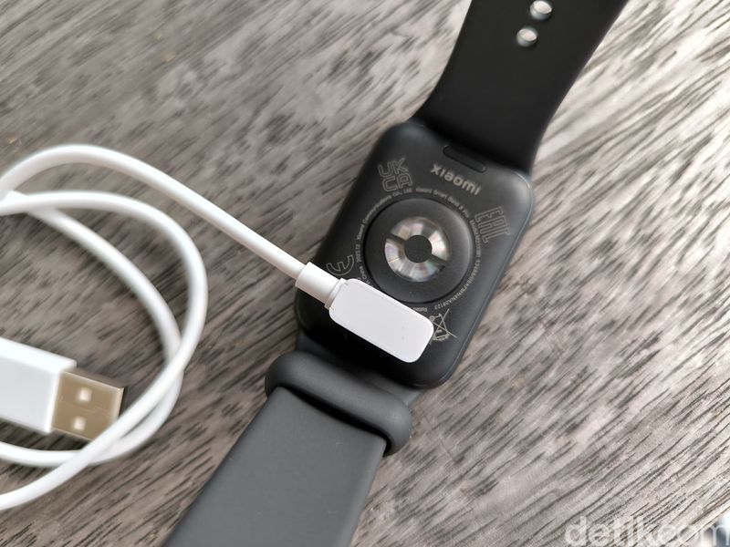 Xiaomi Smart Band 8 Pro