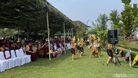 Di puncak acara berlangsung doa perdamaian dan kesejahteraan yang secara bergantian dipimpin oleh perwakilan pemuka enam agama besar di Indonesia. Lalu disambung dengan pentas Tari Kisah Raja Kubera Legenda Candi Ngawen dan Tari Vesantara.