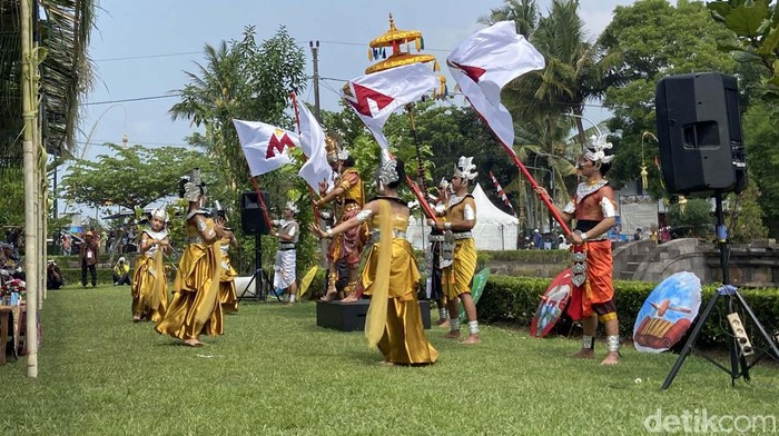 Festival Bhumi Mandala tahun ini kembali hadir sebagai bagian dari rangkaian Borobudur Peace and Prosperity Festival. Acara berlangsung di Candi Ngawen.