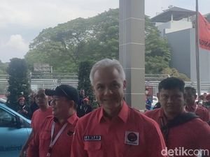 Kompak Berseragam PDIP, Ganjar-Ahok Hadiri Rakernas di Ancol Jakut
