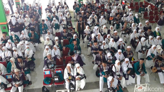 Para jemaah calon haji Embarkasi Solo saat berada di Asrama Haji Donohudan, Boyolali. Foto diunggah Jumat (24/5/2024).
