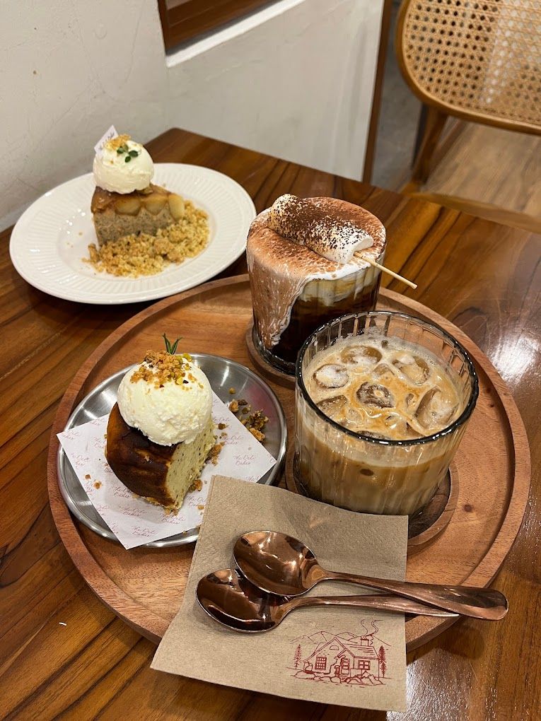 Kafe kue di Bandung, The Deli Bakes