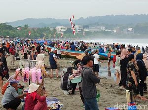 Wisatawan Curhat Parkir di Pangandaran Semrawut, Dishub Buka Suara